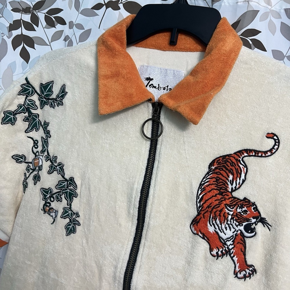 Tombolo Men's Crouching Tiger Hidden Beverage Cabana Shirt Small | Japan Style